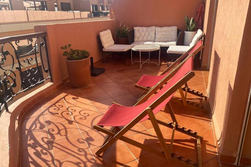 Sunny Terrace & Comfy Beds In Marrakech Appartement Marrakesh Buitenkant foto